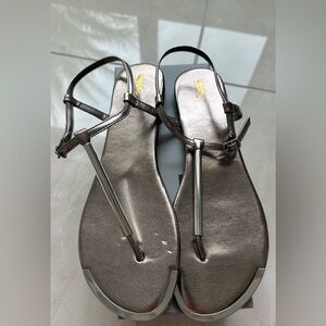 Women’s Silver Thong Sandals